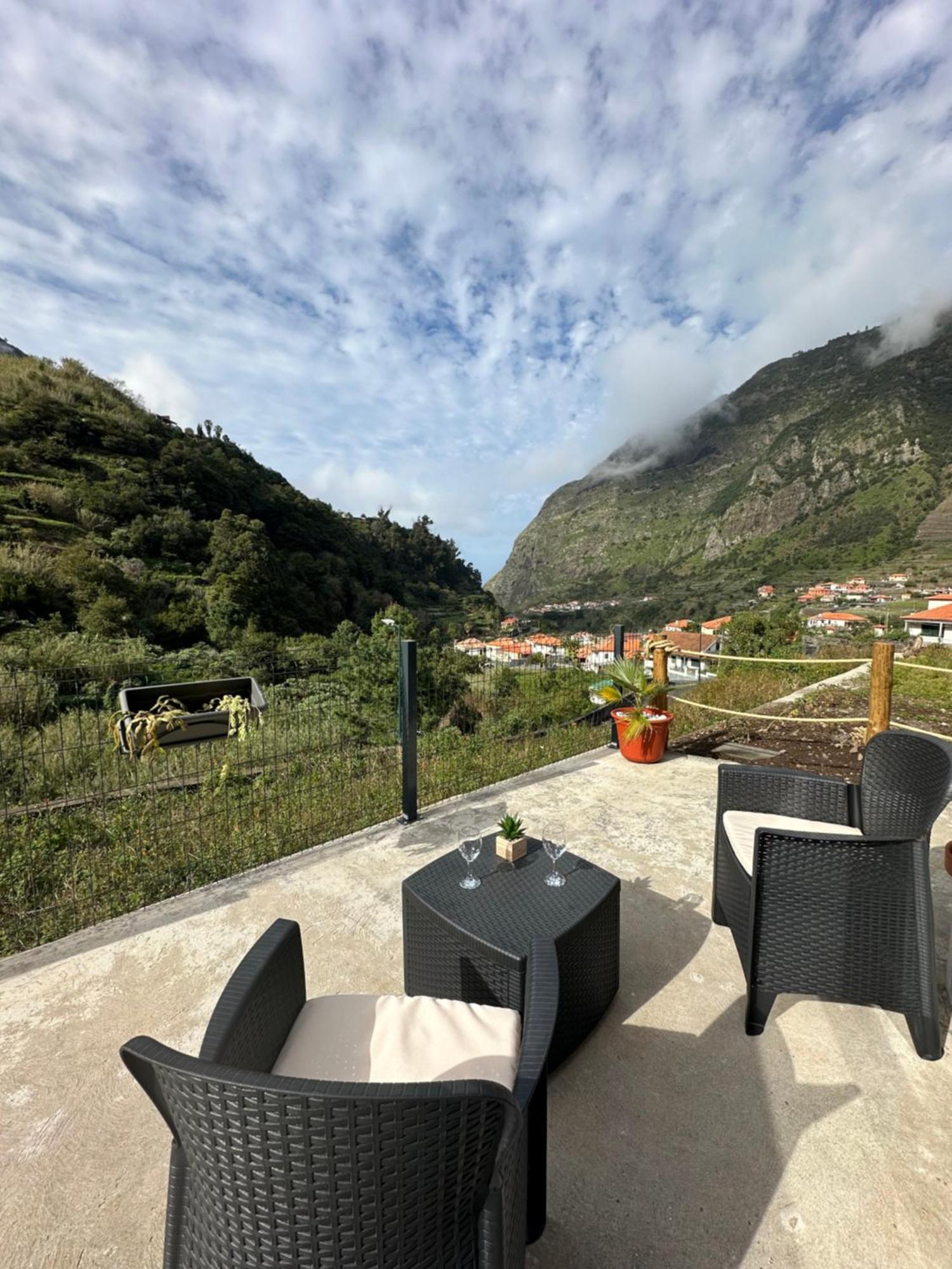 The Green Valley House São Vicente Exteriör bild