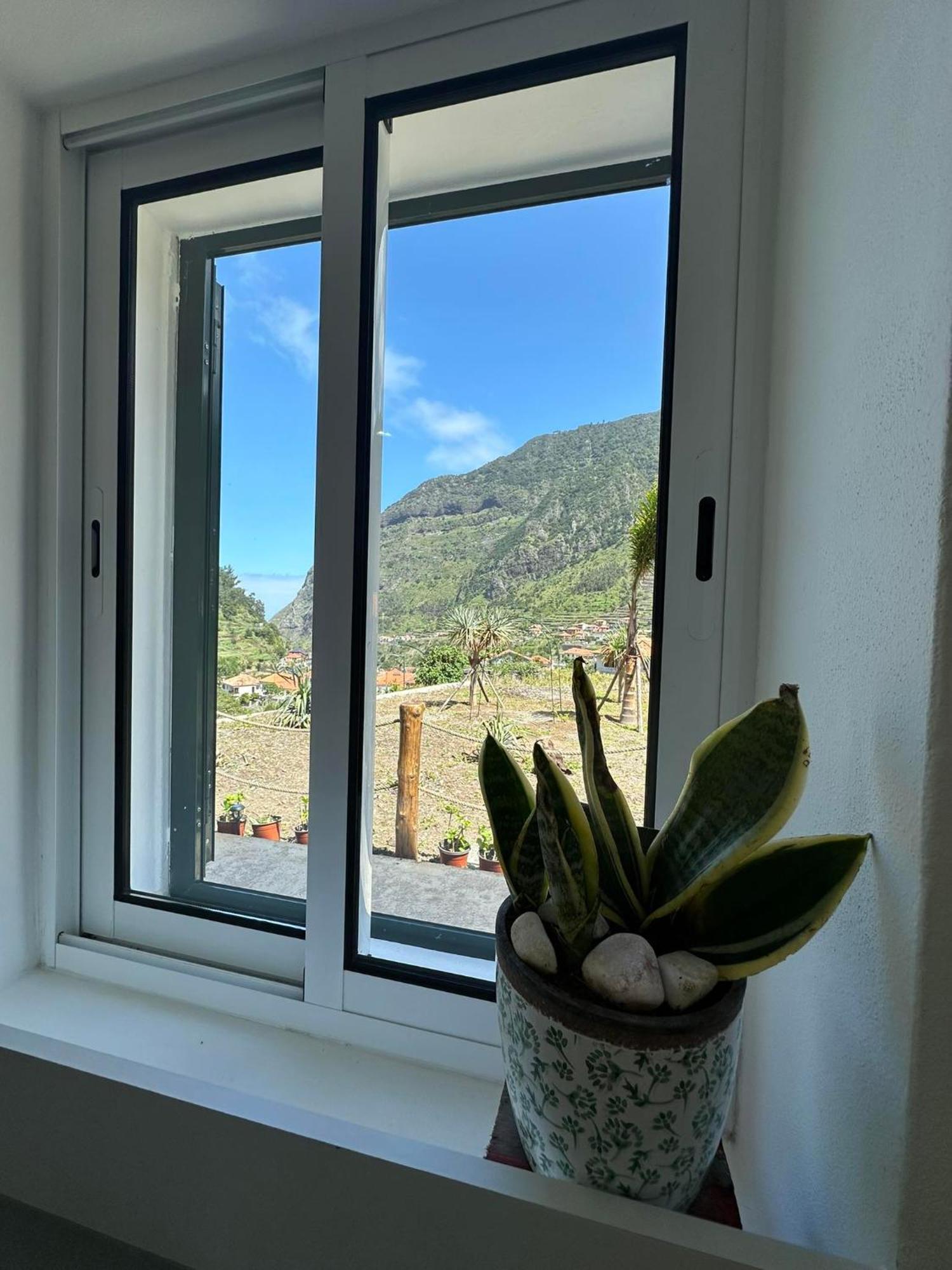 The Green Valley House São Vicente Exteriör bild