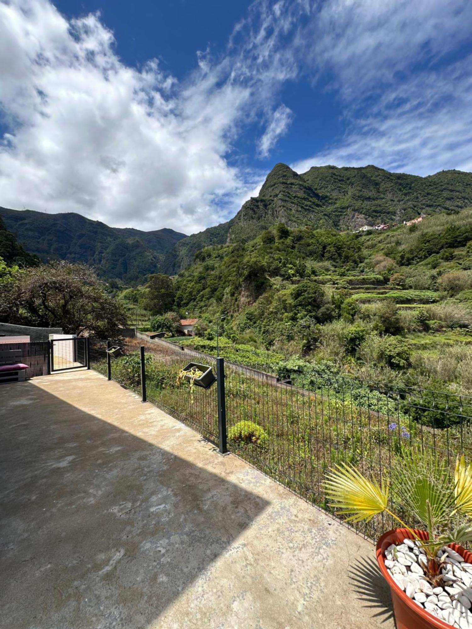 The Green Valley House São Vicente Exteriör bild